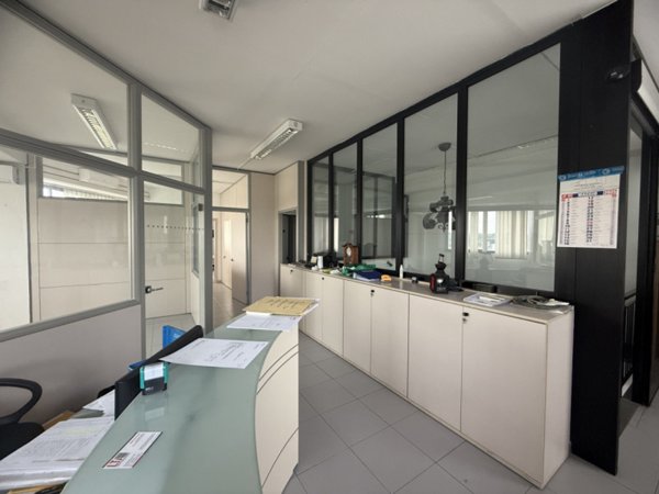 ufficio in affitto a Livorno