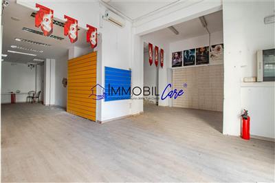 locale commerciale in affitto a Livorno