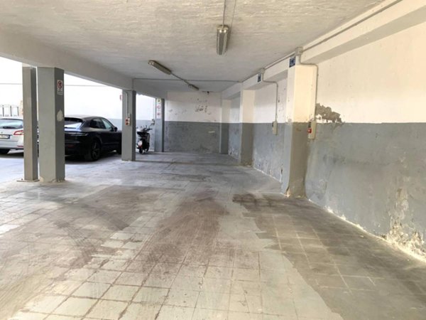 negozio in affitto a Livorno