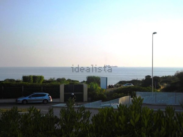 appartamento in affitto a Livorno in zona Antignano