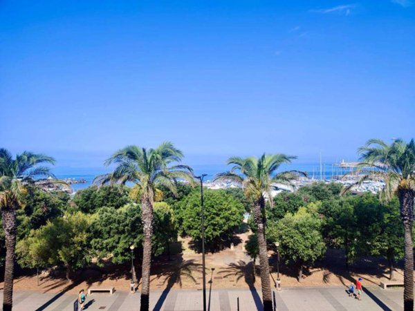 appartamento in affitto a Livorno in zona Lungomare