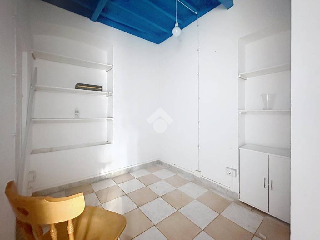 negozio in affitto a Livorno in zona Centro Città