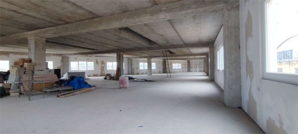 capannone in affitto a Livorno in zona Centro Città