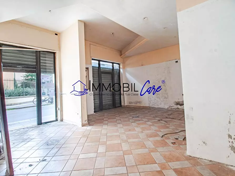 locale commerciale in affitto a Livorno in zona Centro Città