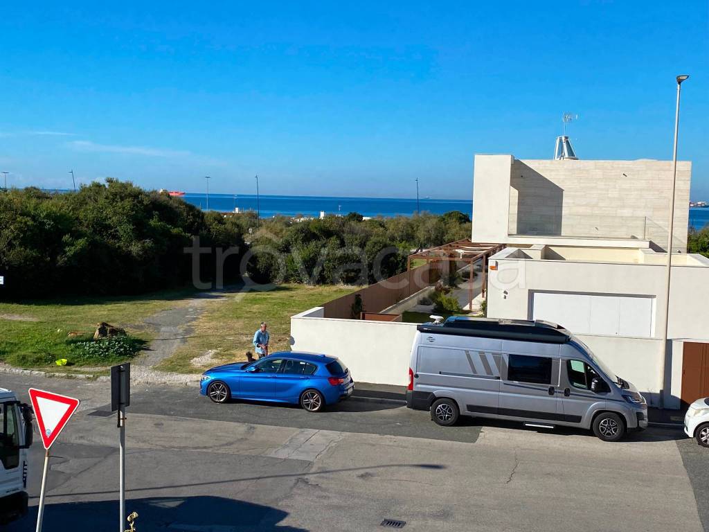 appartamento in affitto a Livorno in zona Antignano