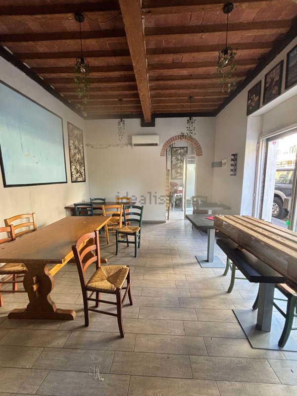locale di sgombero in affitto a Livorno in zona Centro Città