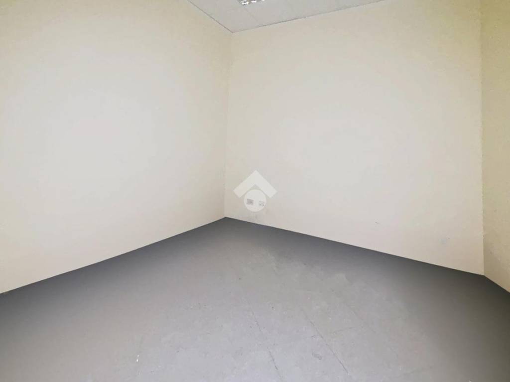 negozio in affitto a Livorno in zona Centro Città