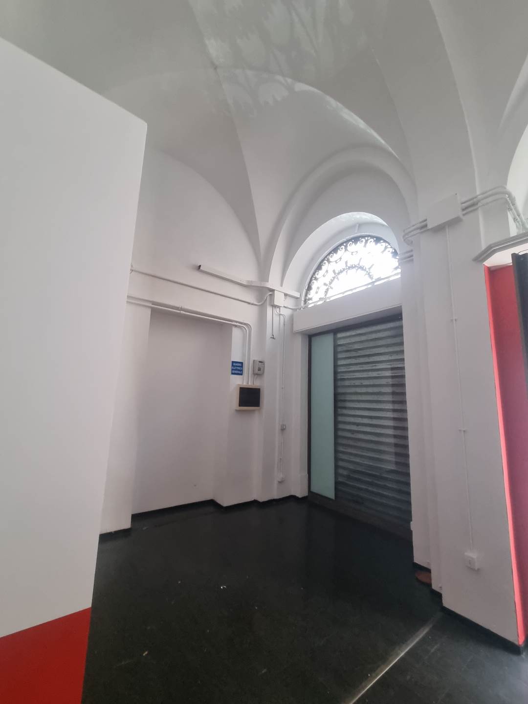 negozio in affitto a Livorno in zona Centro Città