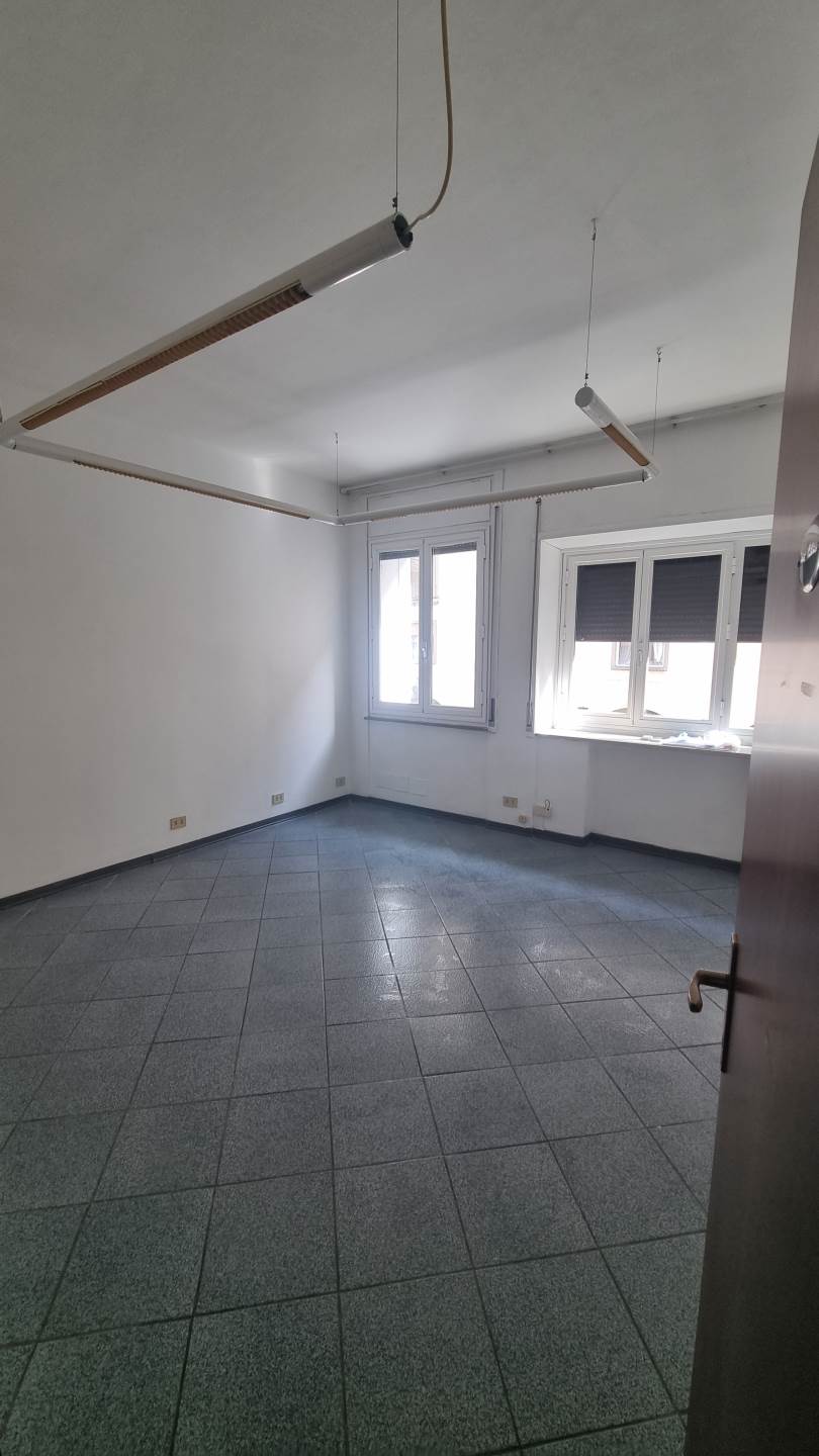 ufficio in affitto a Livorno in zona Centro Città