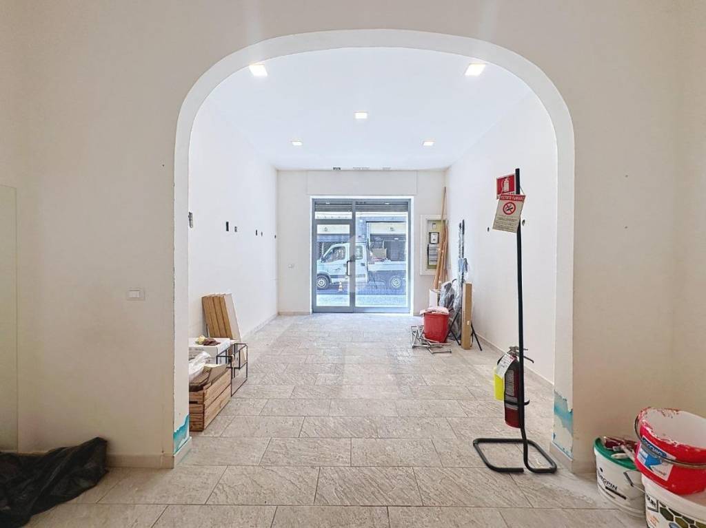 negozio in affitto a Livorno