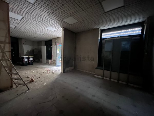 locale di sgombero in affitto a Livorno in zona Centro Città