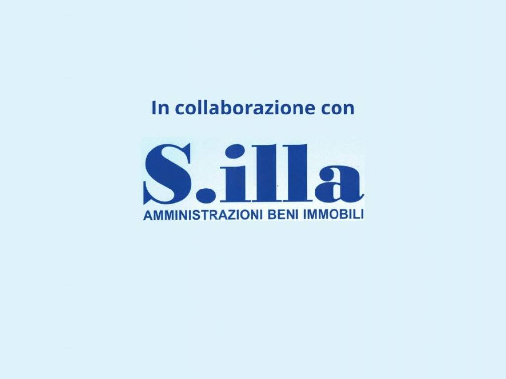 negozio in affitto a Livorno in zona Centro Città