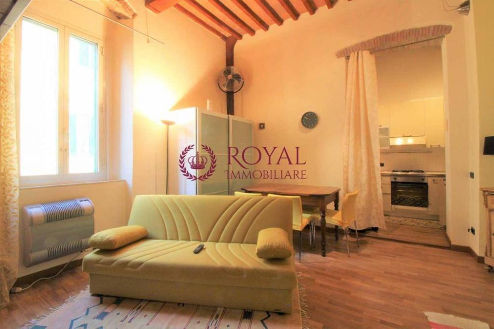 appartamento in affitto a Livorno in zona Lungomare