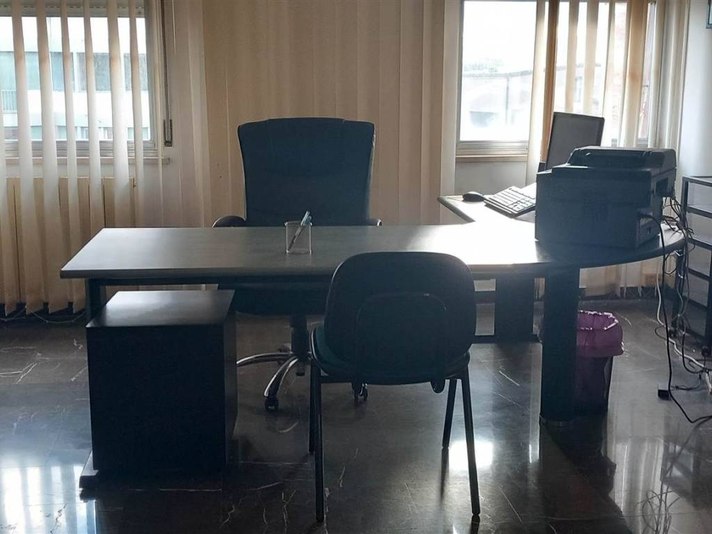 ufficio in affitto a Livorno