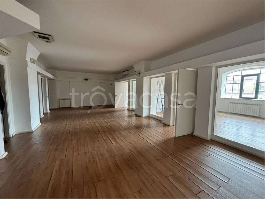 ufficio in affitto a Livorno