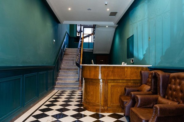 negozio in affitto a Livorno