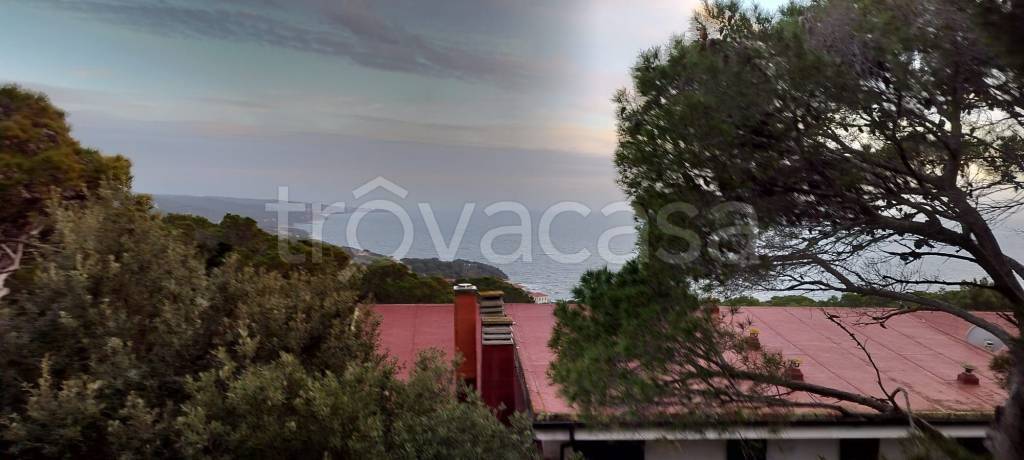 appartamento in affitto a Livorno in zona Quercianella