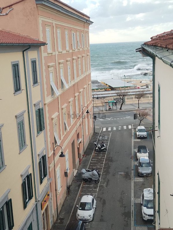 appartamento in affitto a Livorno in zona Lungomare