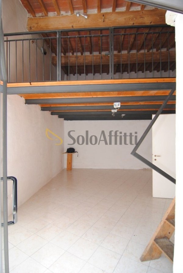 negozio in affitto a Livorno