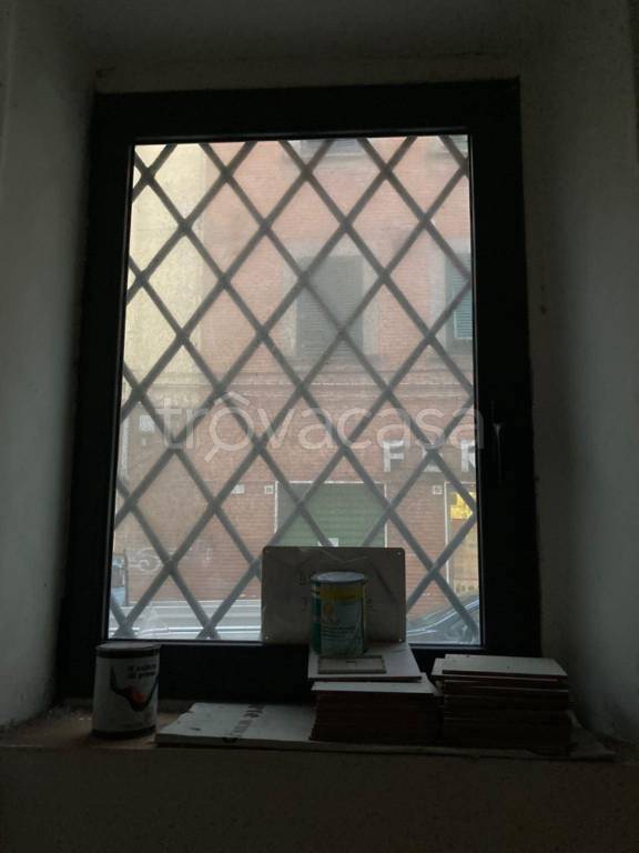 negozio in affitto a Livorno