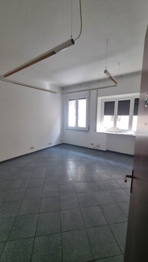ufficio in affitto a Livorno in zona Centro Città