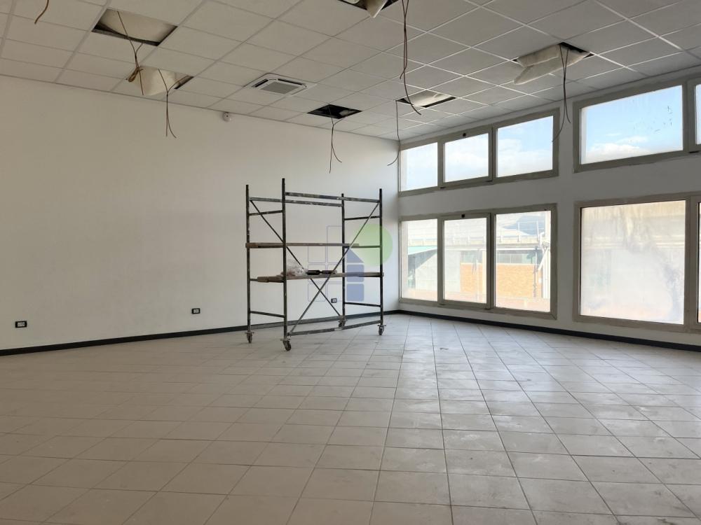 ufficio in affitto a Livorno in zona Pian di Rota