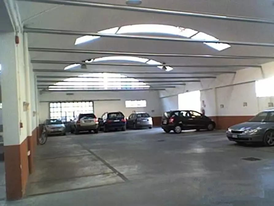 negozio in affitto a Livorno in zona Centro Città