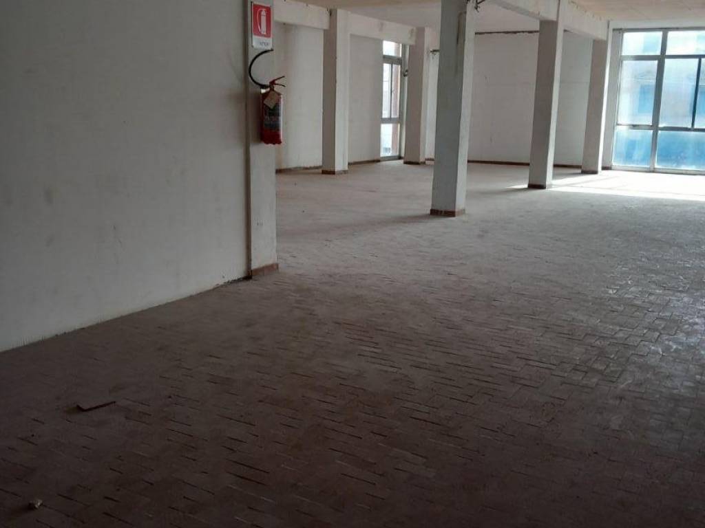 ufficio in affitto a Livorno in zona Ospedale