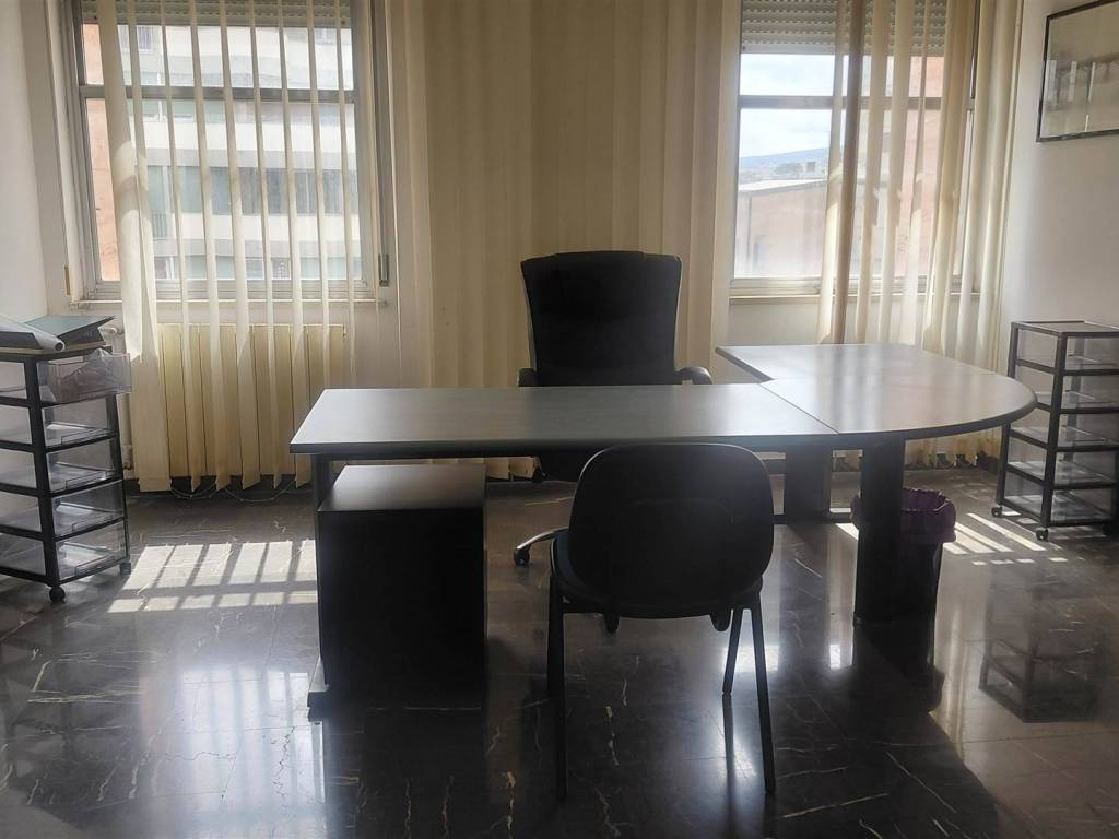ufficio in affitto a Livorno