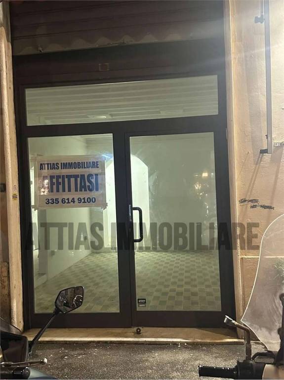 negozio in affitto a Livorno