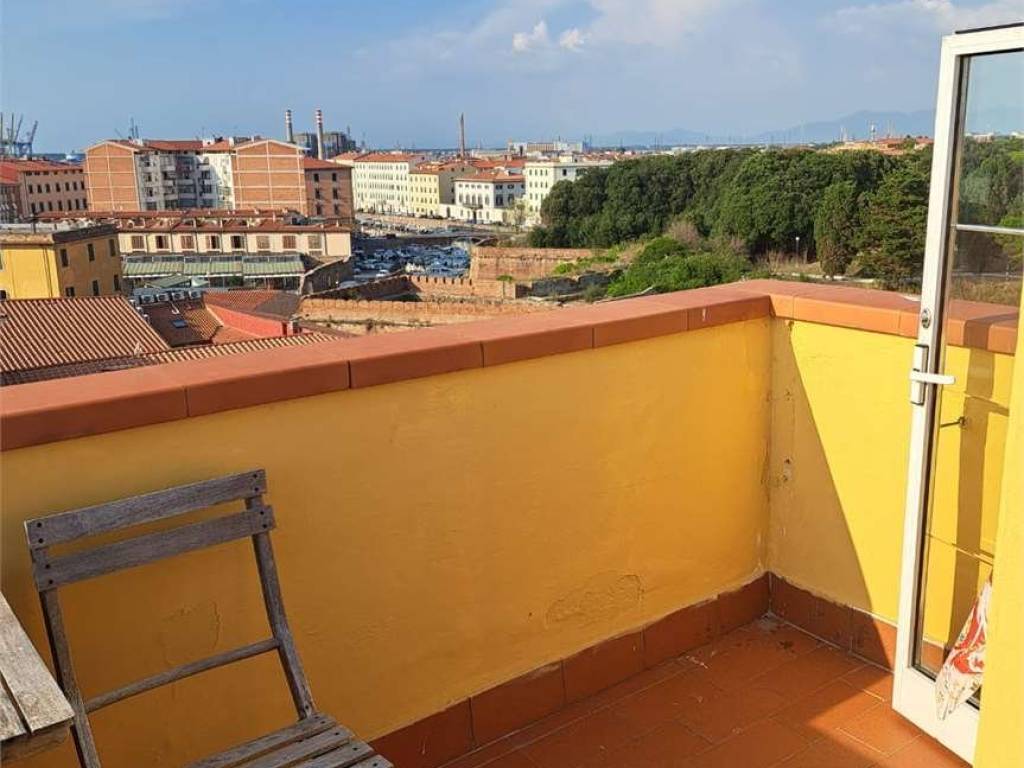 appartamento in affitto a Livorno in zona Centro Città