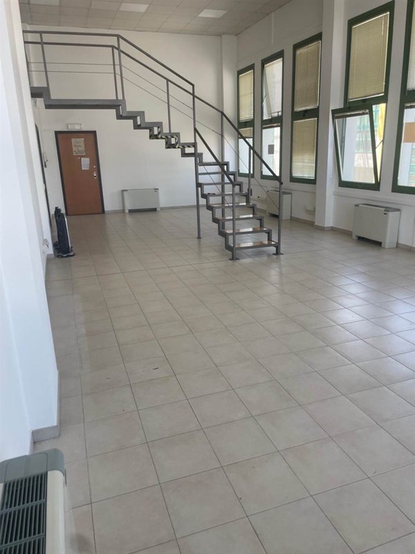 ufficio in affitto a Livorno