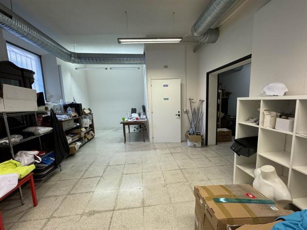 negozio in affitto a Piombino in zona Fiorentina