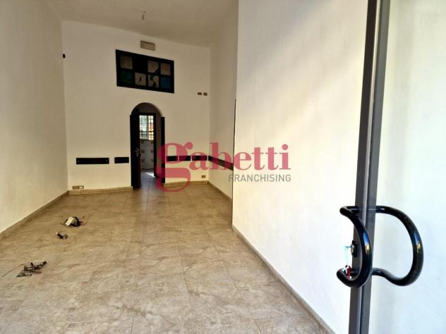 negozio in affitto a Piombino in zona Gagno