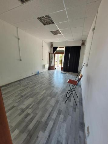 negozio in affitto a Piombino in zona Gagno