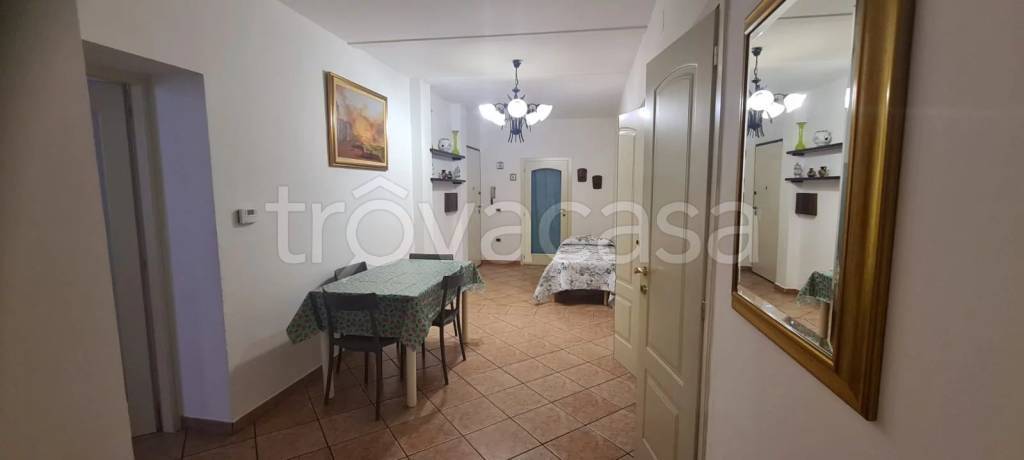 appartamento in affitto a Piombino