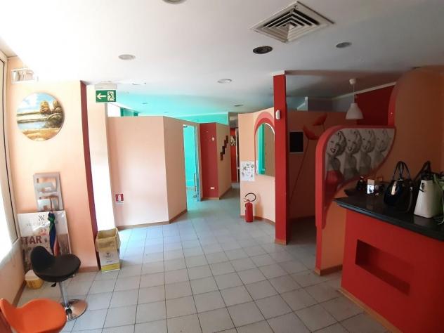 ufficio in affitto a Piombino in zona Fiorentina