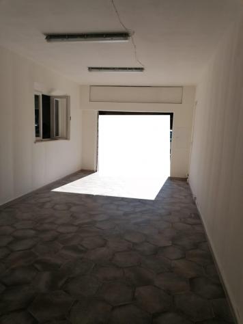 negozio in affitto a Piombino in zona Gagno