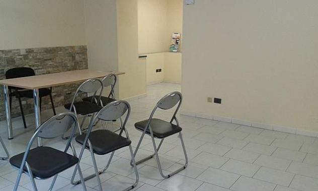 negozio in affitto a Piombino in zona Fiorentina