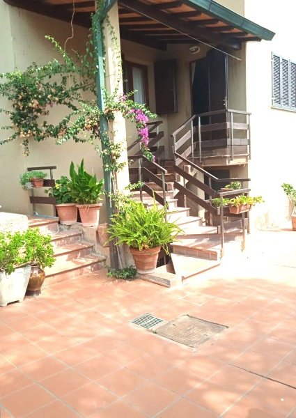 casa indipendente in affitto a Piombino