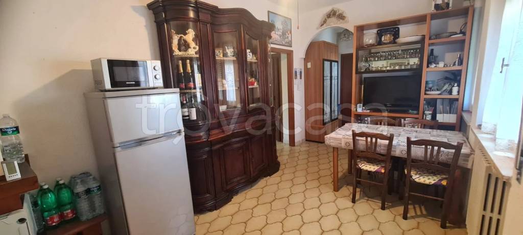 appartamento in affitto a Piombino in zona Populonia