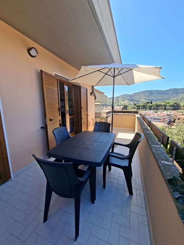 appartamento in affitto a Porto Azzurro in zona Monte