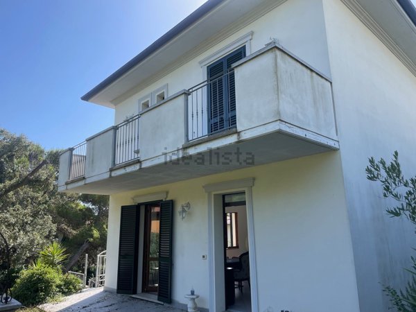 appartamento in affitto a Rosignano Marittimo in zona Castiglioncello