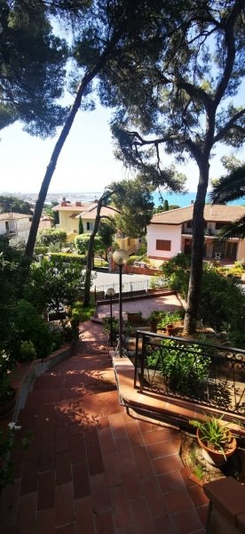 appartamento in affitto a Rosignano Marittimo in zona Castiglioncello