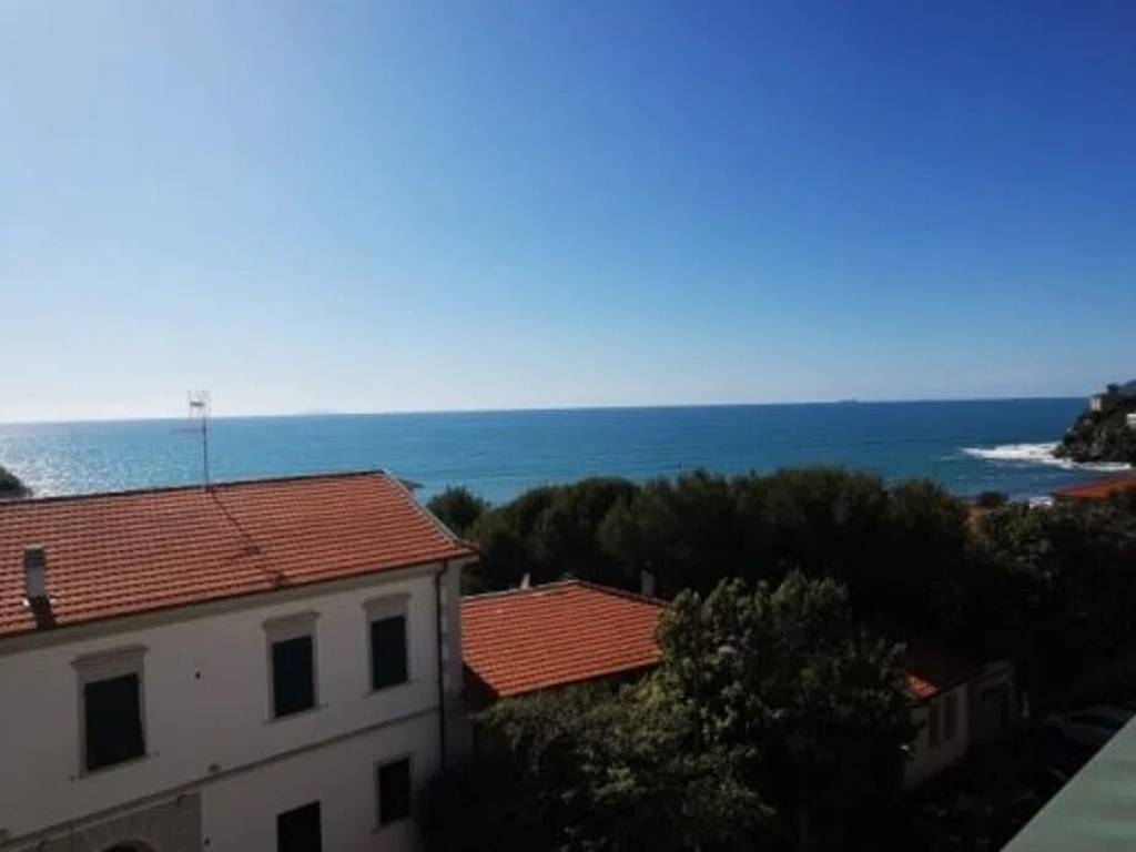 appartamento in affitto a Rosignano Marittimo in zona Castiglioncello