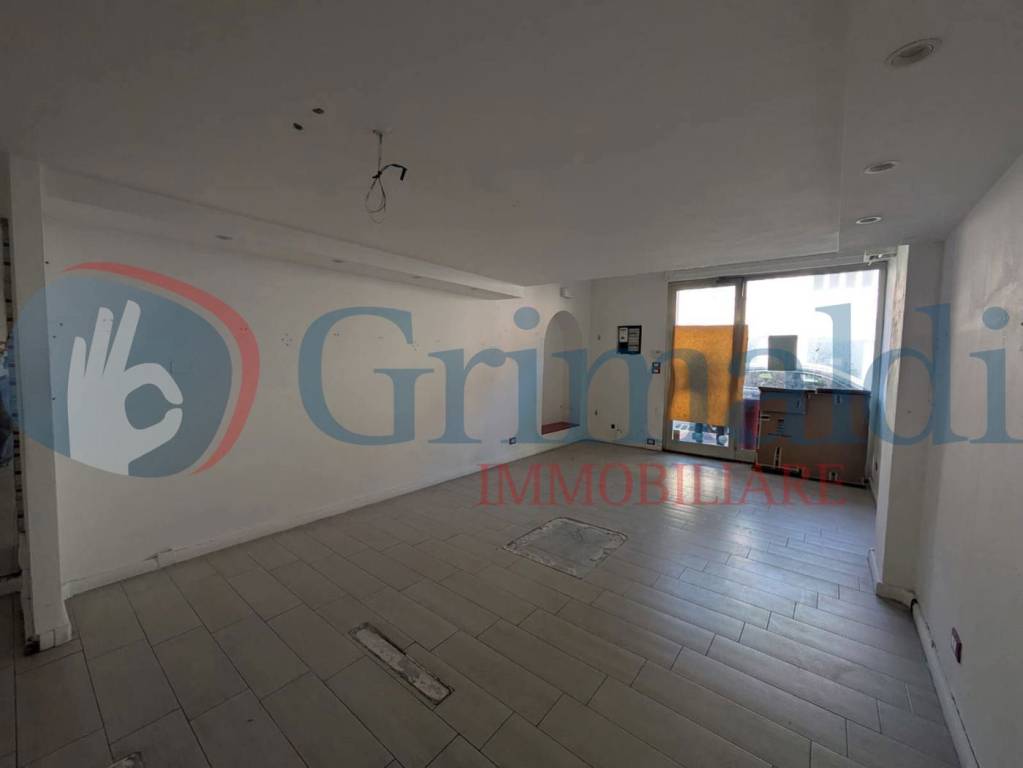 negozio in affitto a Rosignano Marittimo in zona Castiglioncello