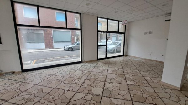 locale commerciale in affitto a Rosignano Marittimo in zona Rosignano Solvay