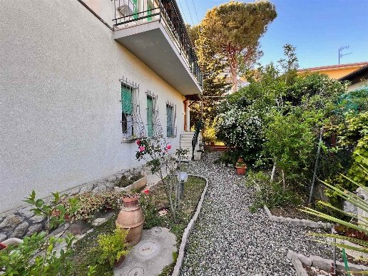 bivano in affitto a Rosignano Marittimo in zona Castiglioncello