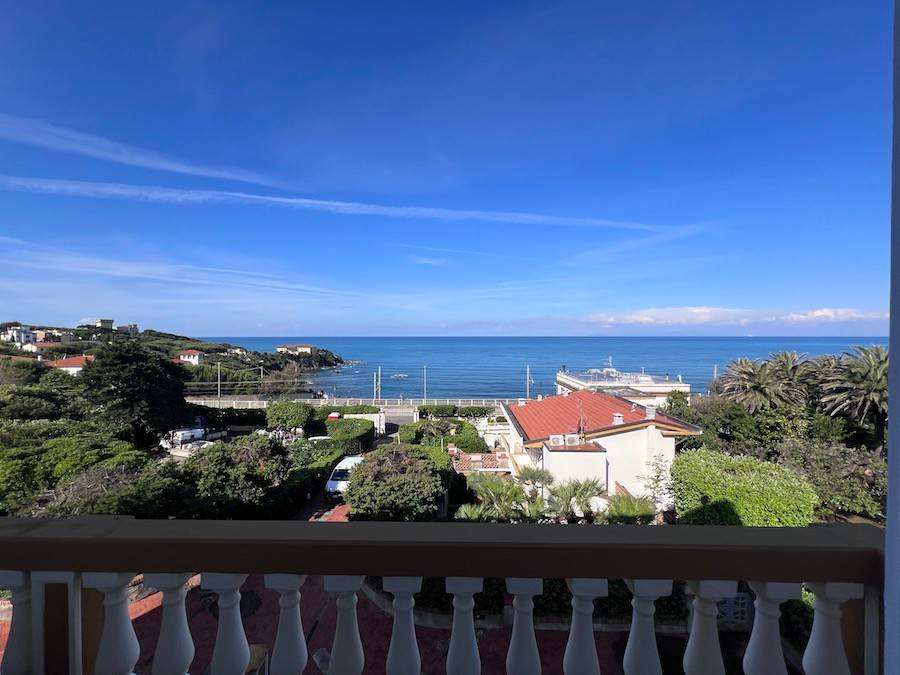 appartamento in affitto a Rosignano Marittimo in zona Castiglioncello