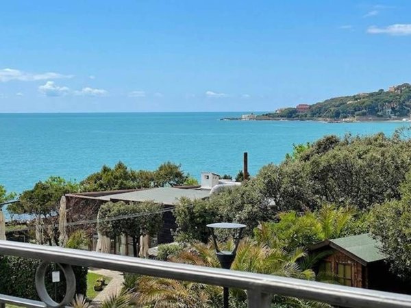 appartamento in affitto a Rosignano Marittimo in zona Castiglioncello